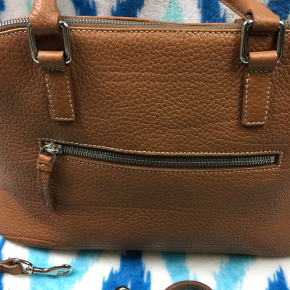 Dooney & Bourke | Cognac Satchel w/shoulder strap - Picture 4 of 8